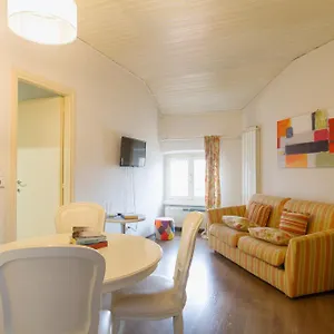 Appartamento Via Vigevano - Porta Genova, Milano